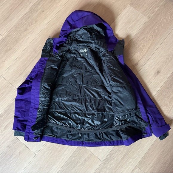 Mountain Hardwear Women's Deep Purple Ski Jacket - Picture 5 of 7